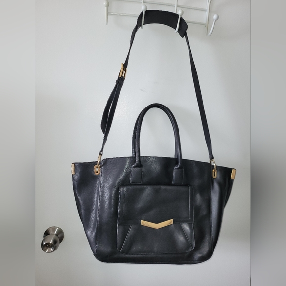 Times Arrow stunning black leather bag. EUC. - Picture 1 of 4